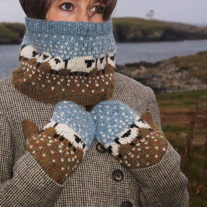 Baa-ble Cowl and Mitts - Donna Smith Designs